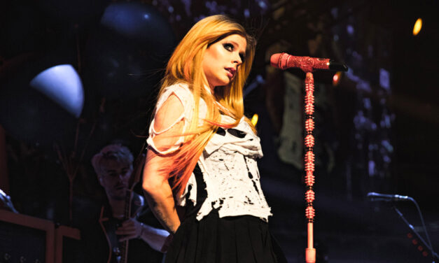 Avril Lavigne Announces ‘The Greatest Hits’ Tour