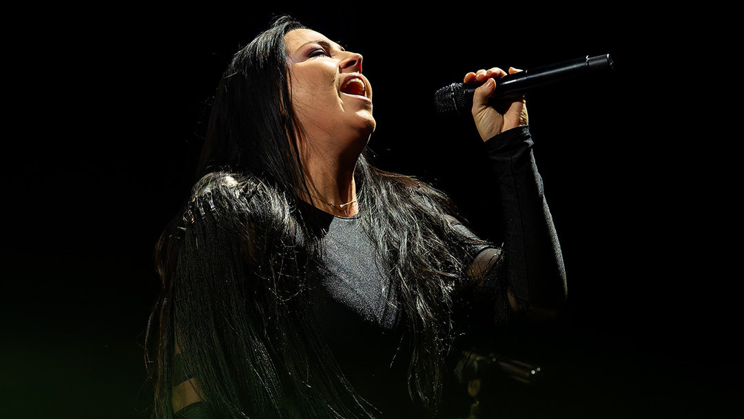 Evanescence Live @ Canadian Tire Centre