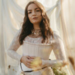 Folk-Pop Artist Geneviève Racette Releases New Deluxe Album “Golden”