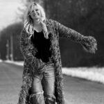 Award-Winning Country Artist, Amanda Keeles, Shares First Single From Upcoming Sophomore Album “Leads Me To You”